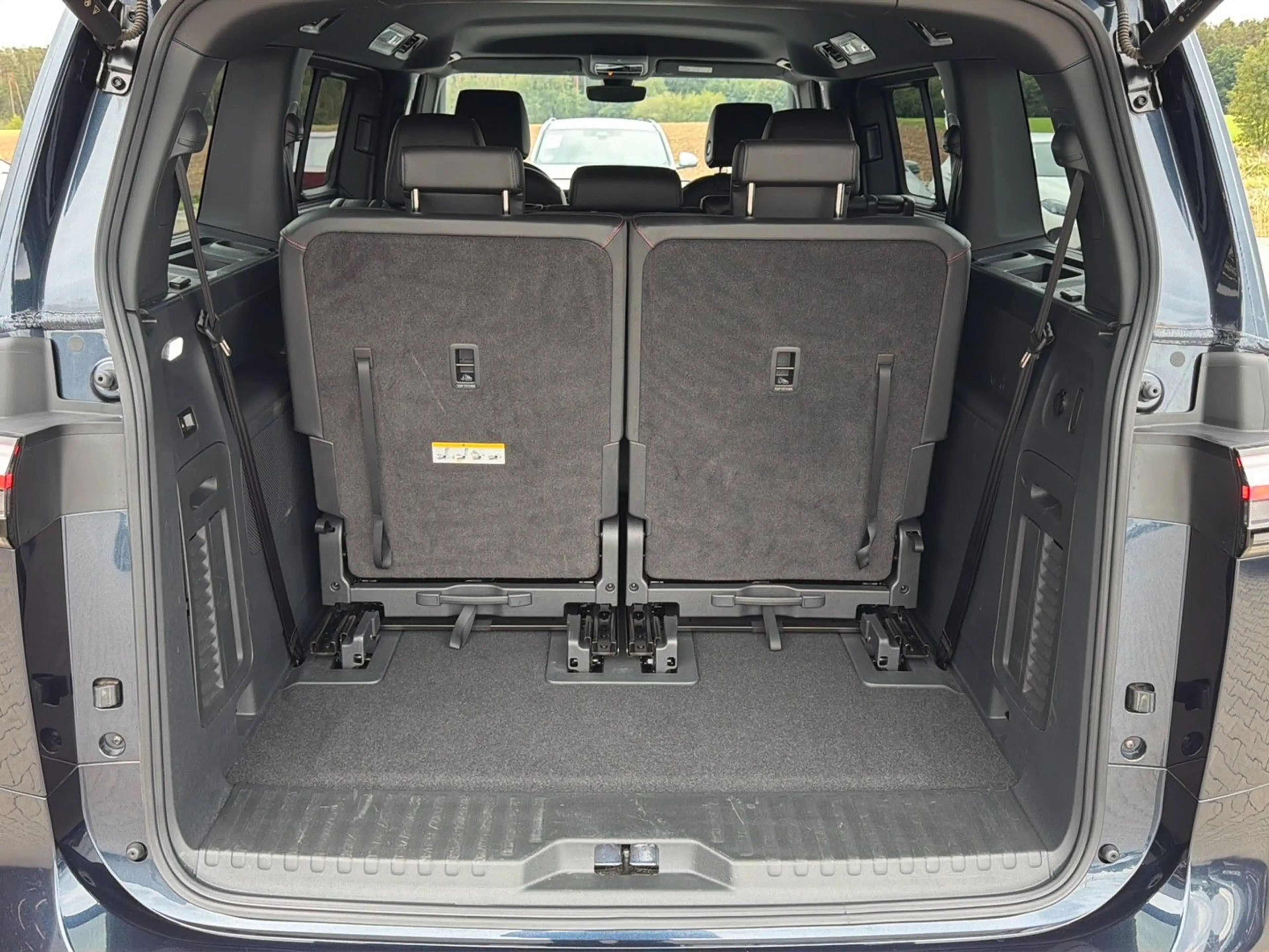 Volkswagen ID. Buzz Bus 250 kW GTX LR 4MOTION ACC AHK 360° — photo 12