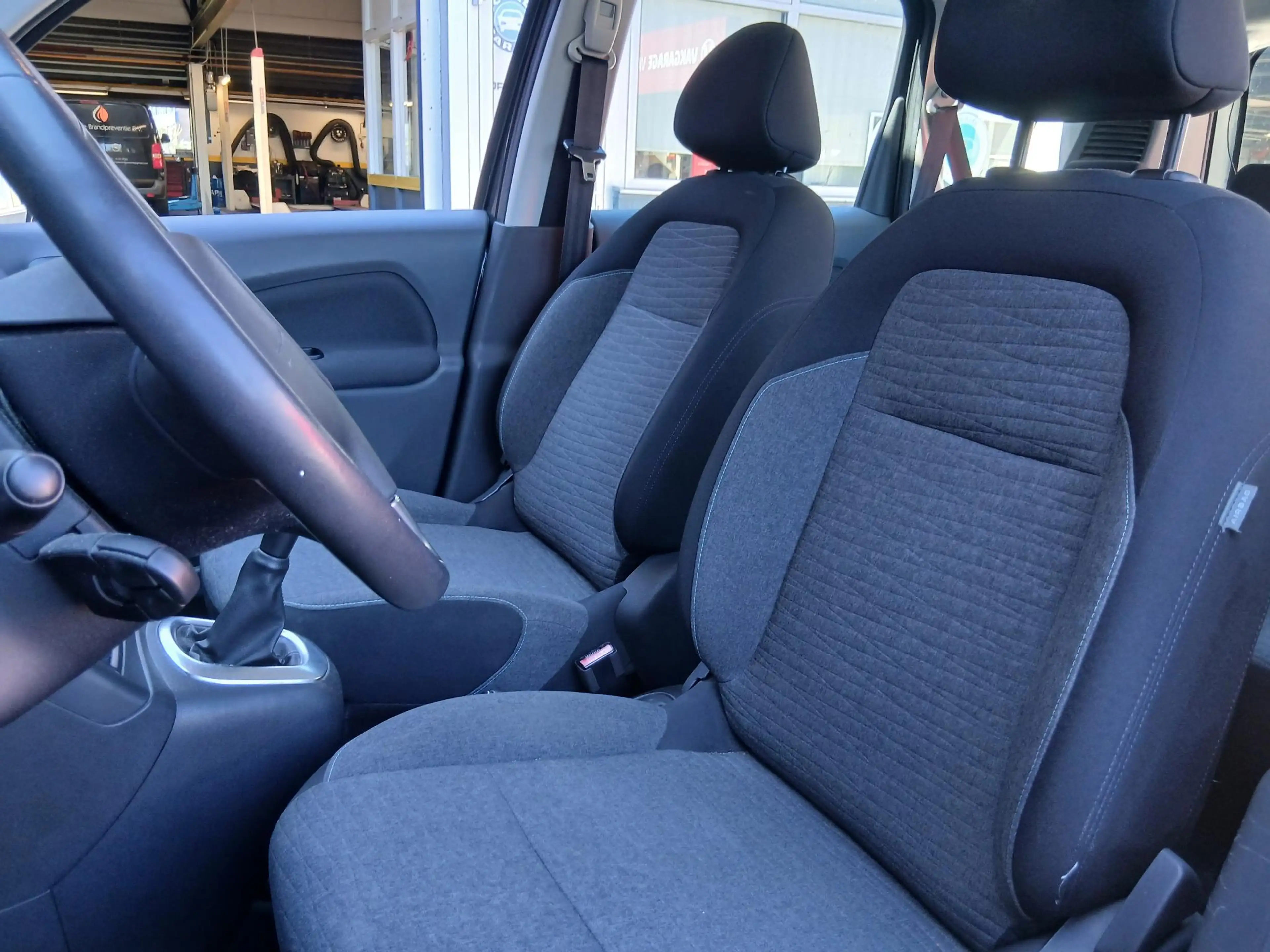 Citroen C3 Picasso 1.2 PureTech Collection — photo 16