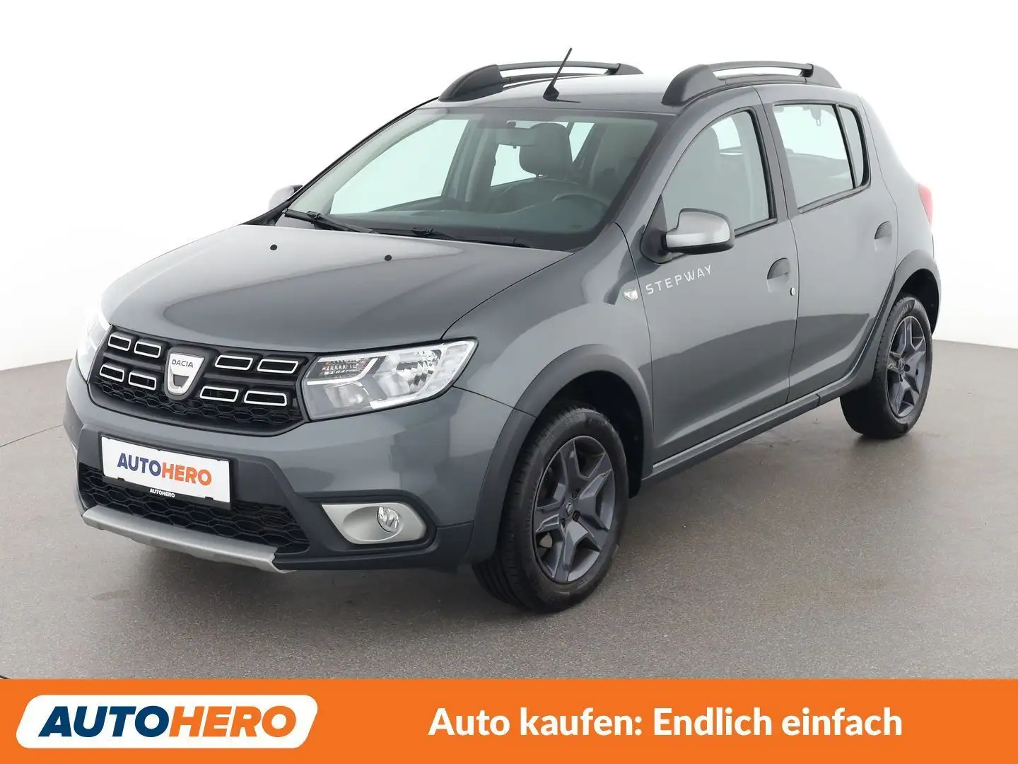 Dacia Sandero 0.9 TCe Stepway Sensation Grau - 1