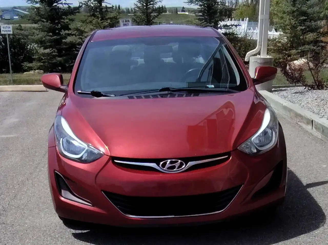 Hyundai ELANTRA снимка Hyundai ELANTRA