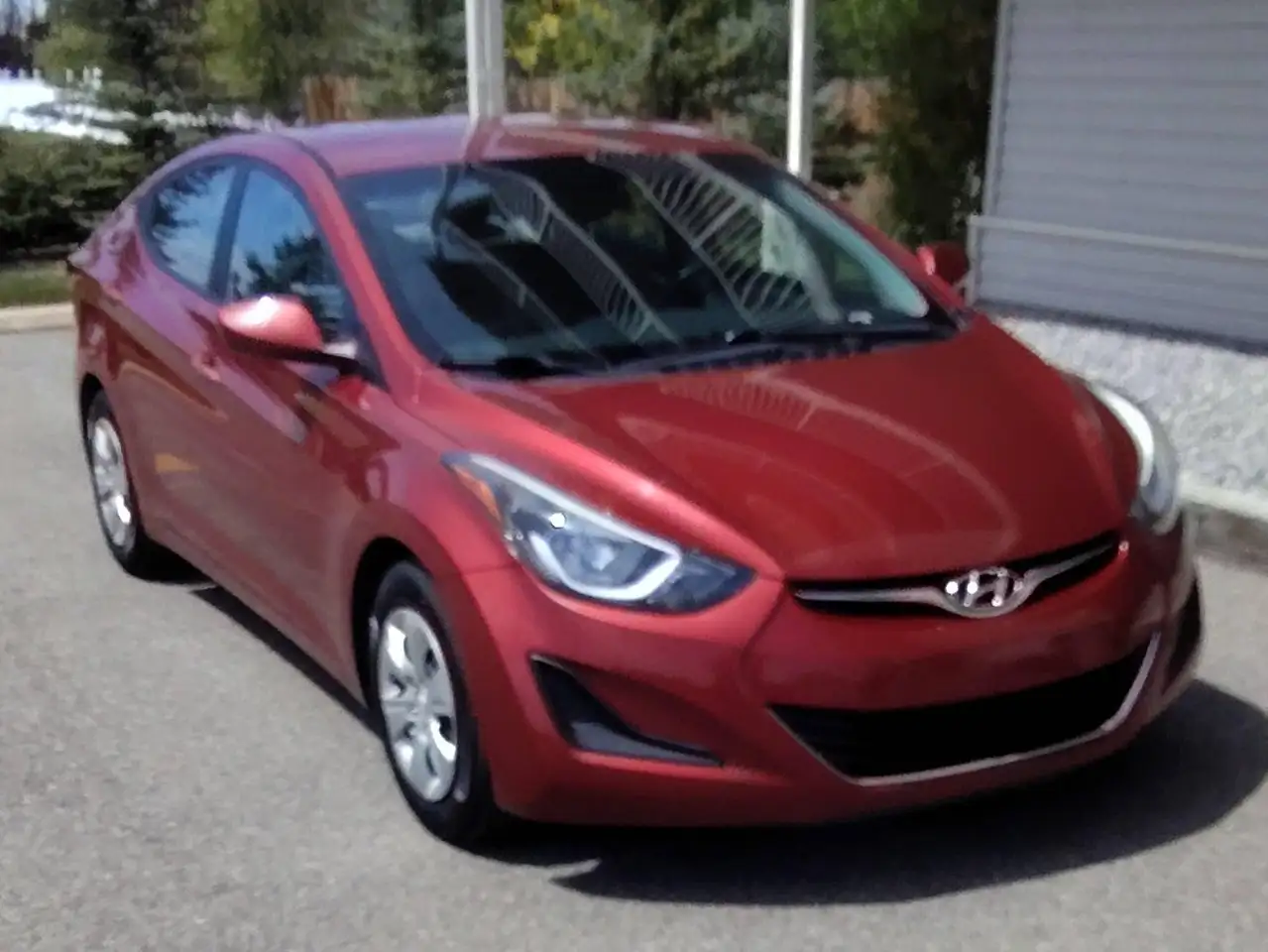 Hyundai ELANTRA снимка Hyundai ELANTRA