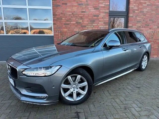 Volvo V90 2.0D4 AWD AUT,FULL-LED,AHK,LEDER,TÜV NEU