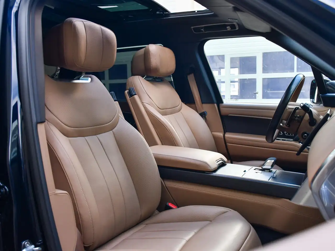 Land Rover Range Rover 3.0 P460e LWB Autobiography PHEV l Massage l Schui, миниатюра 10