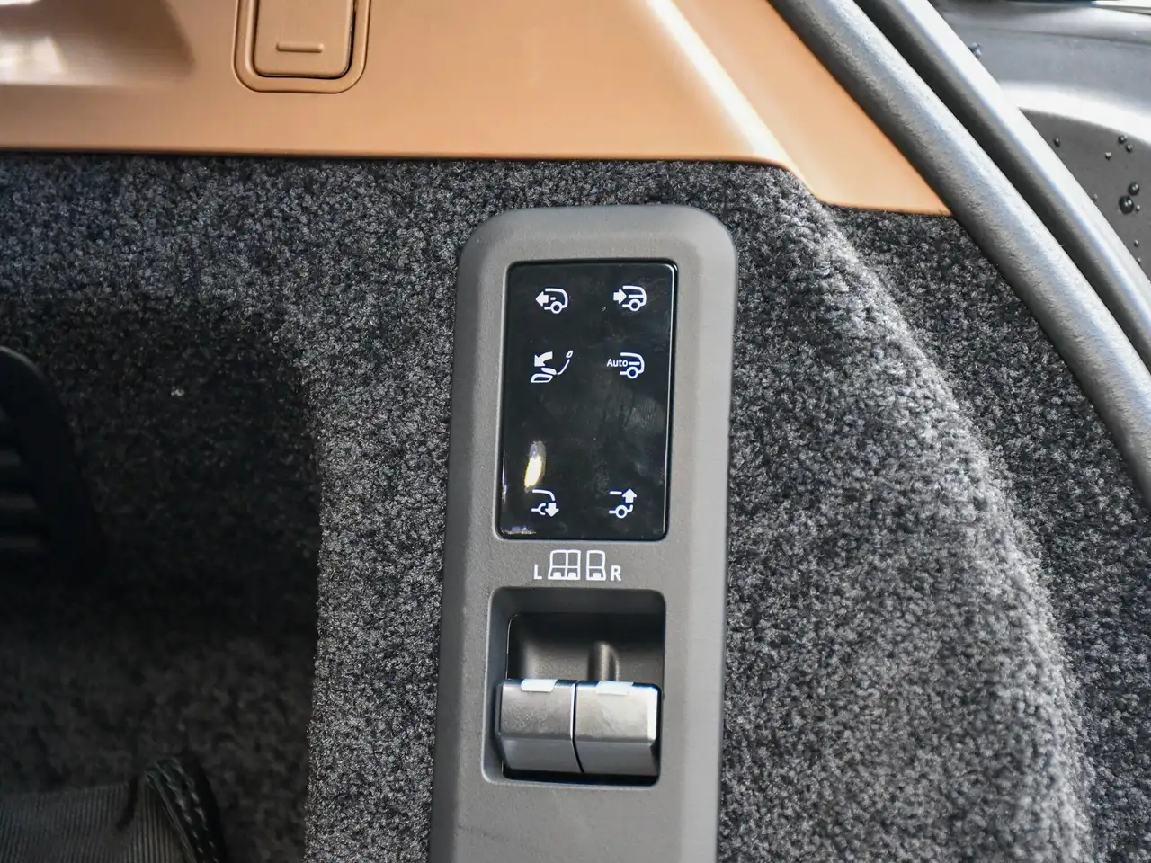 Land Rover Range Rover 3.0 P460e LWB Autobiography PHEV l Massage l Schui, миниатюра 26