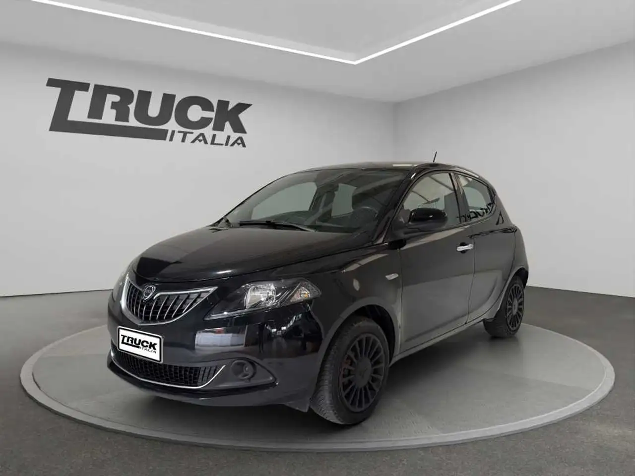 Lancia Ypsilon 2022
