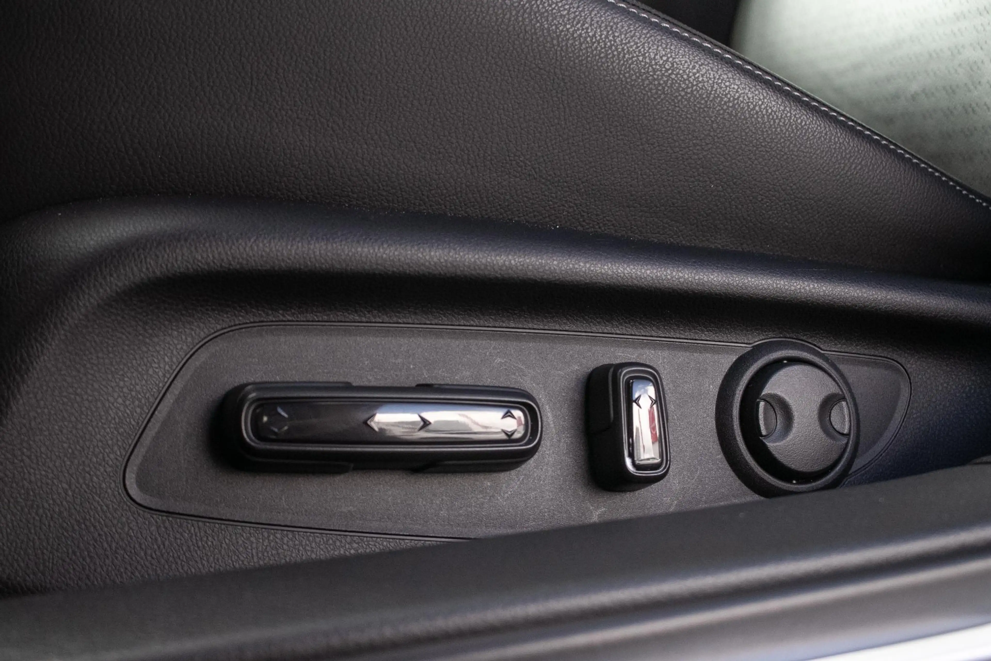 Honda Civic 2.0 e:HEV Advance — photo 7