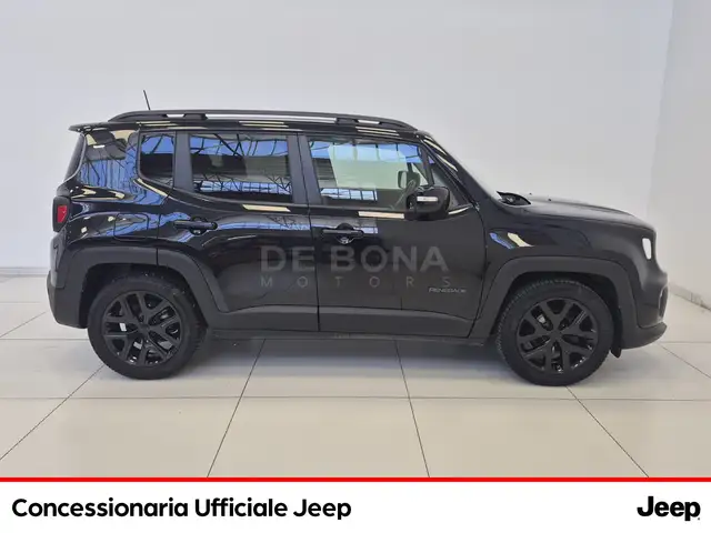 Jeep Renegade view 6