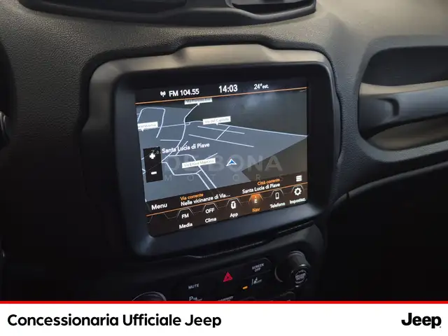 Jeep Renegade view 13
