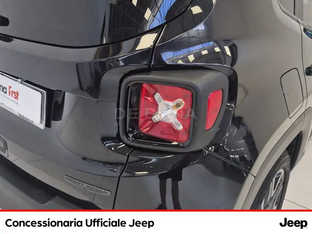 Jeep Renegade view 19