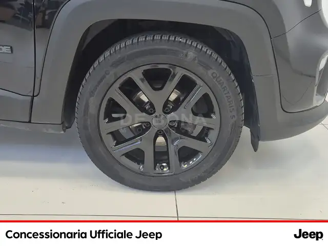 Jeep Renegade view 16