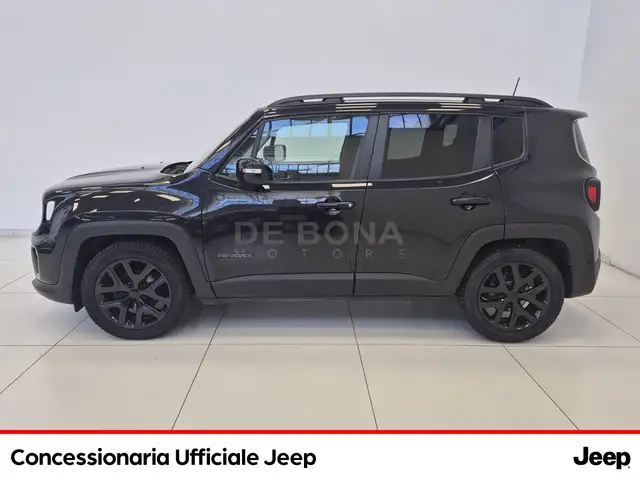 Jeep Renegade view 3