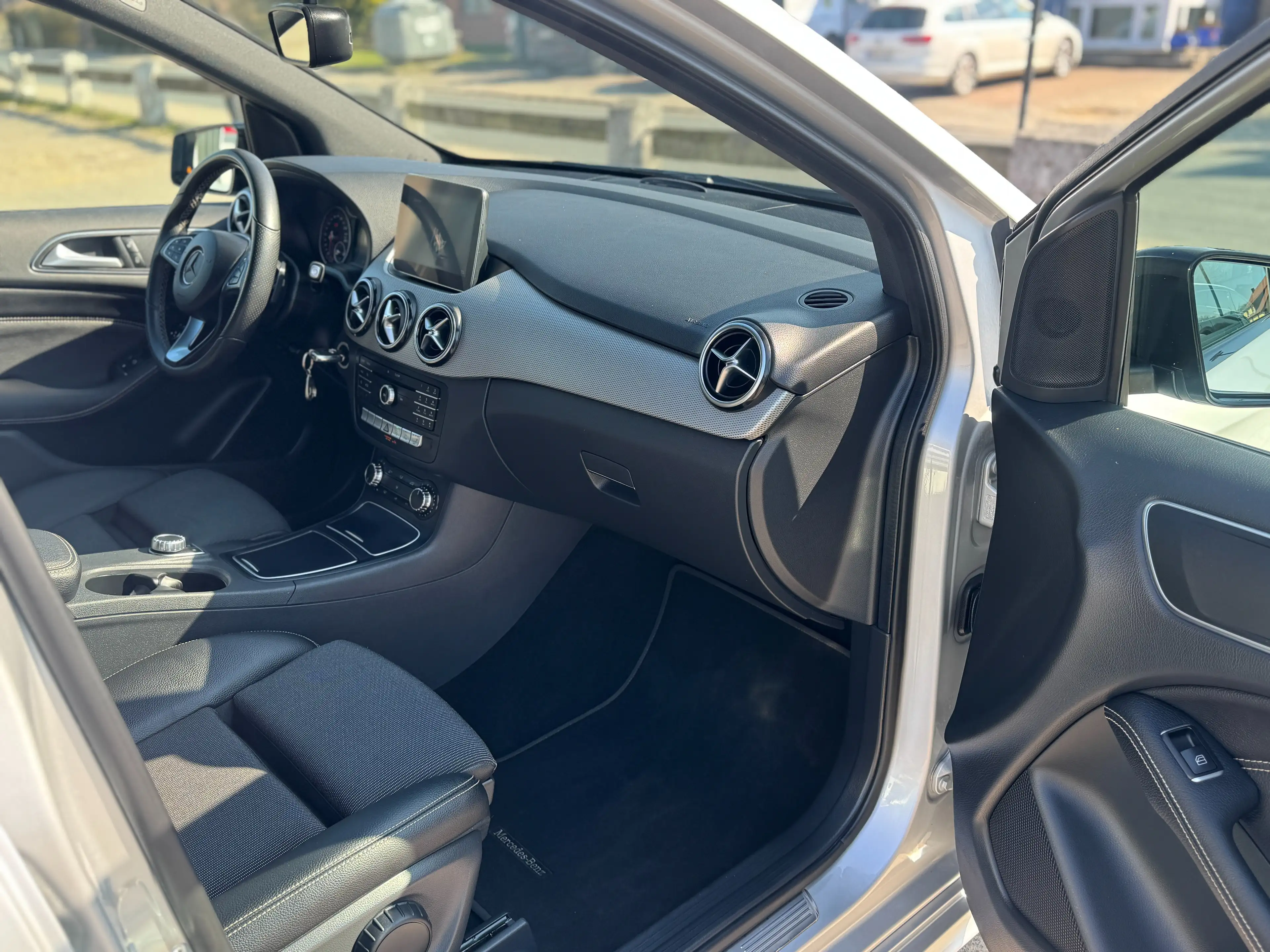 Mercedes-Benz B 220 B 220 CDI / d (246.203) — photo 12
