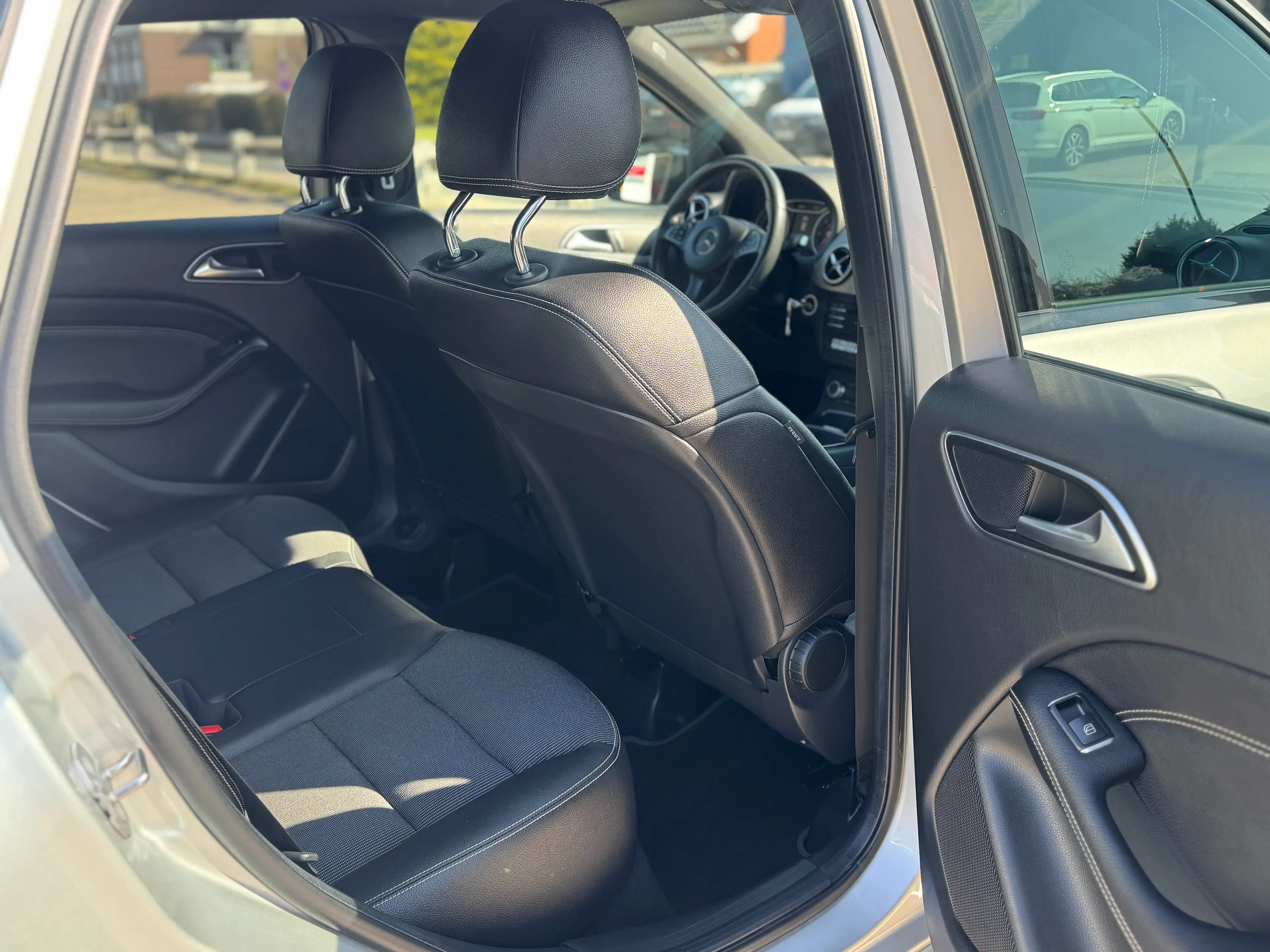 Mercedes-Benz B 220 B 220 CDI / d (246.203) — photo 13