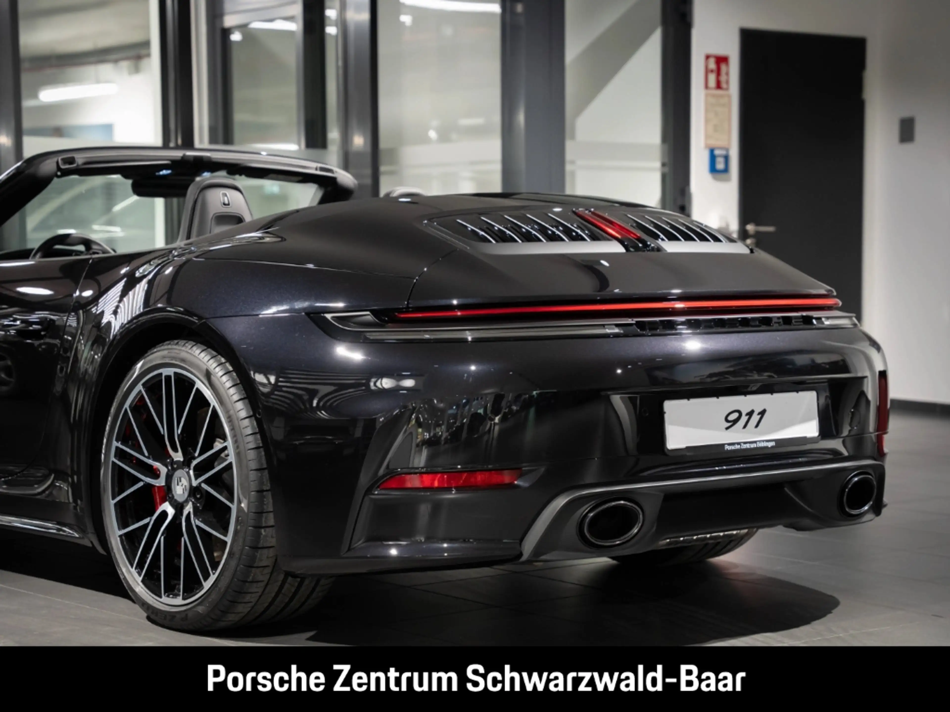 Porsche 992 911 Carrera 4S Cabriolet Sportabgas LED 21'' — photo 8