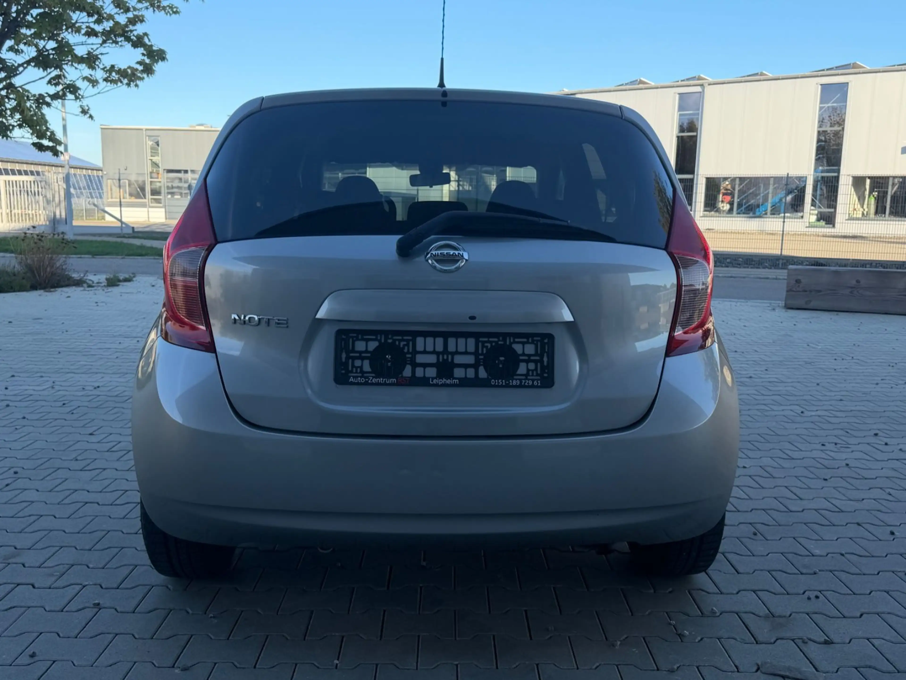Nissan Note Acenta Plus KLIMA NAVI TEMPOMAT — photo 6