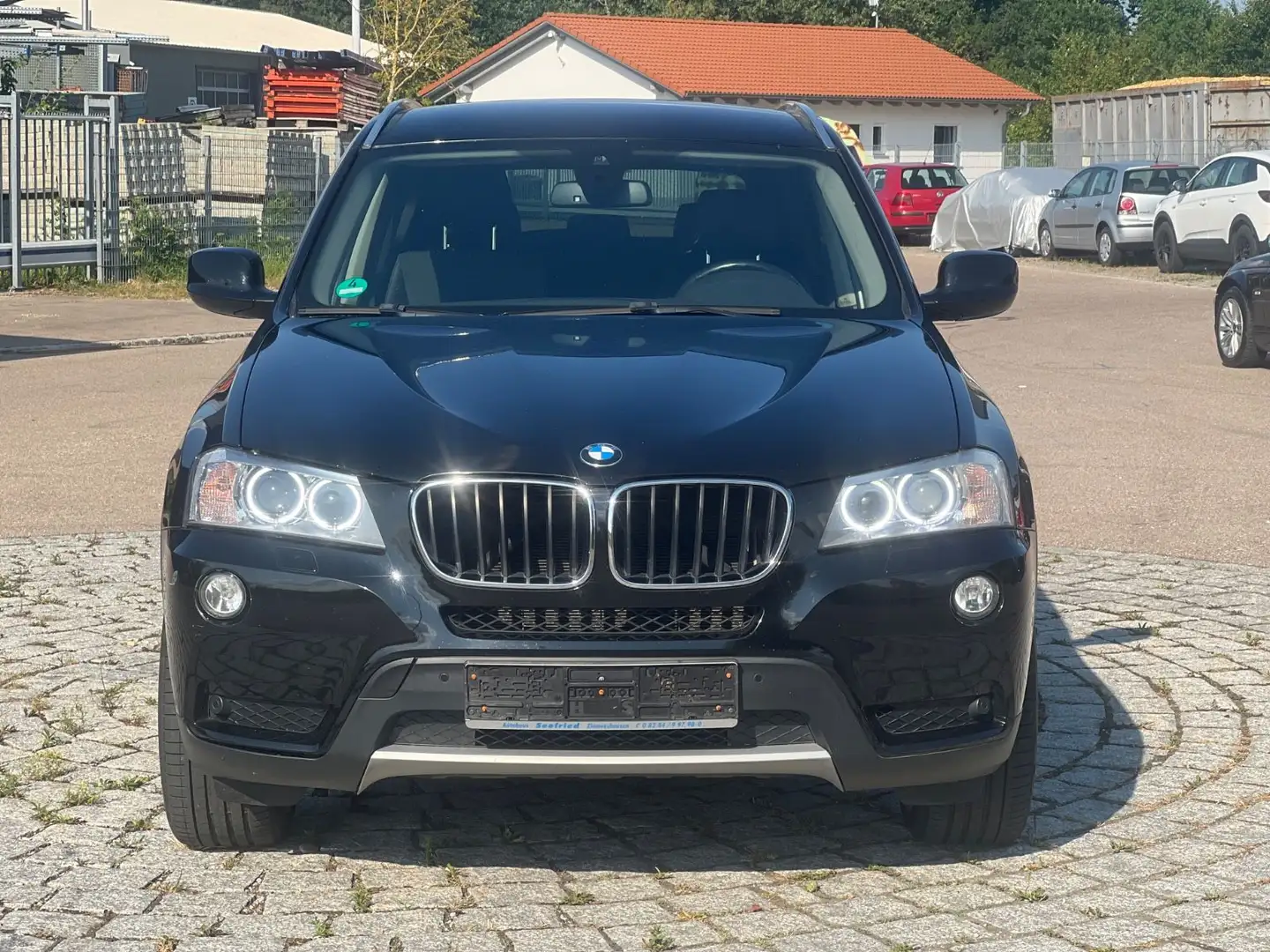 BMW X3 Baureihe X3 xDrive 20 d Automatic PDC AHK Xen Schwarz - 1