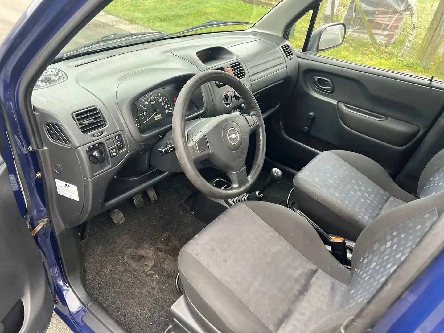 Opel Agila Agila 1.0 12 V Enjoy Zwart - 2