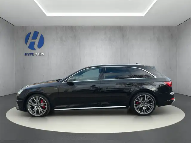 Audi A4 view 6