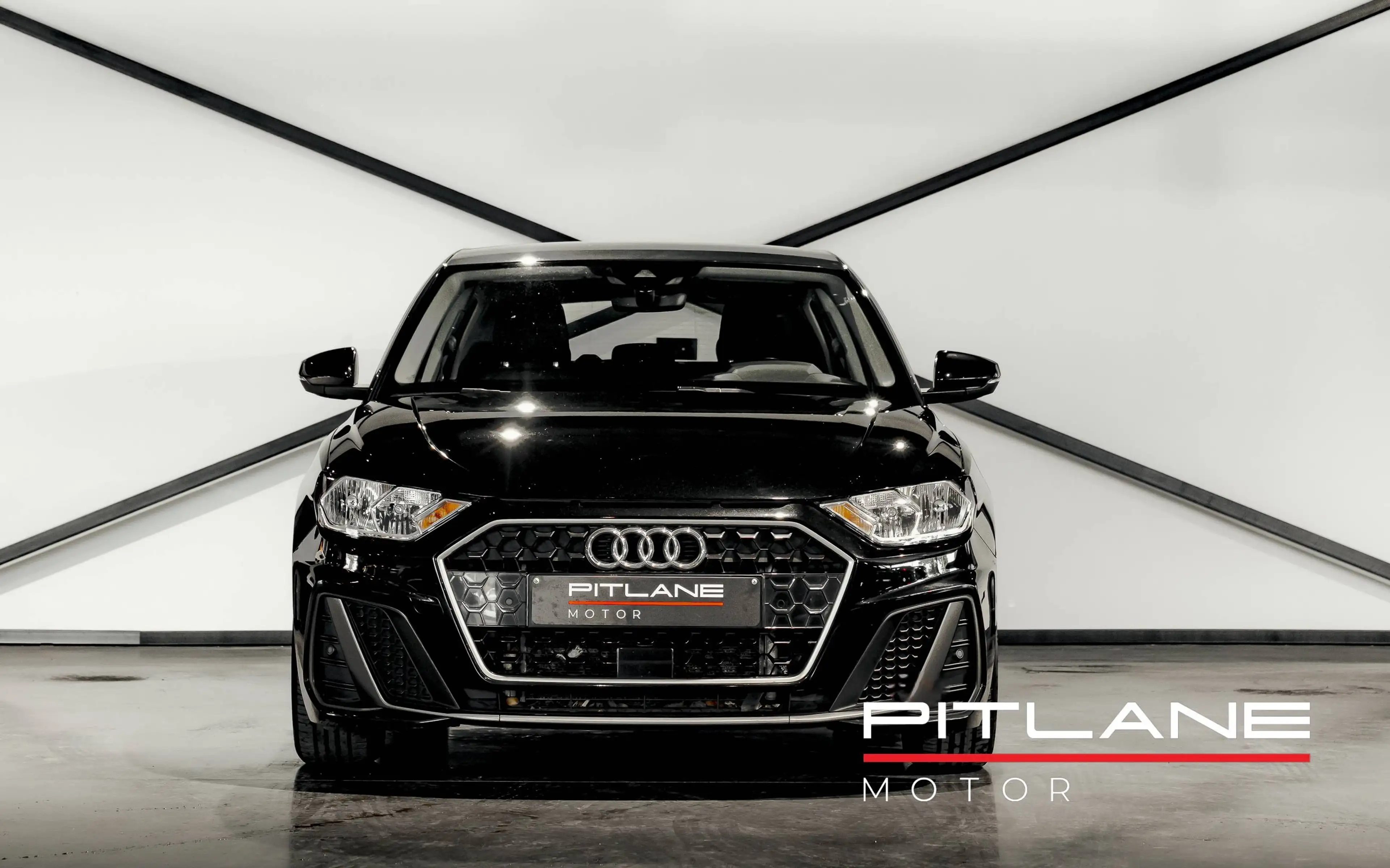 Audi A1 A1 Sportback 25 TFSIS tronic S-LINE / SIEGES CHAUFFANT / CARPLAY / LANE ASSIST / 12 MOIS GARANTIE — photo 8