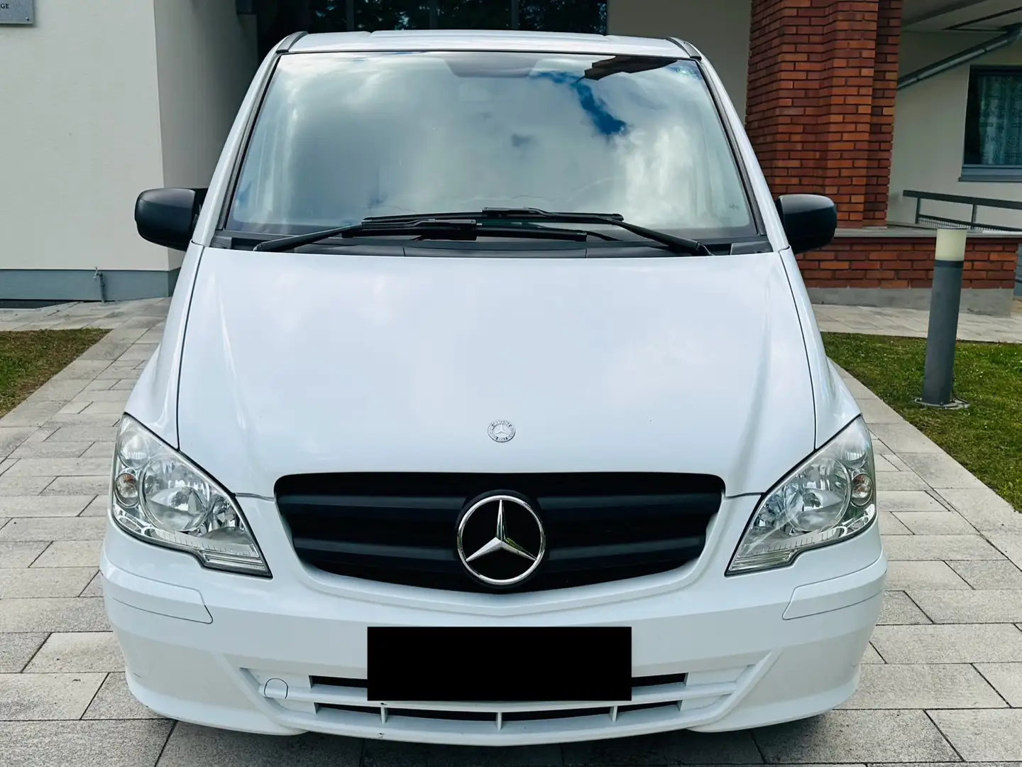 Mercedes-Benz Vito 113 CDI Lang SHUTTLE Blanc - 2