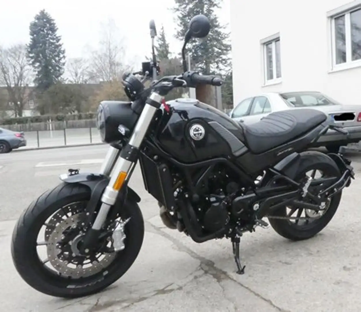 Benelli Leoncino Vorführ-Motorrad Schwarz - 2