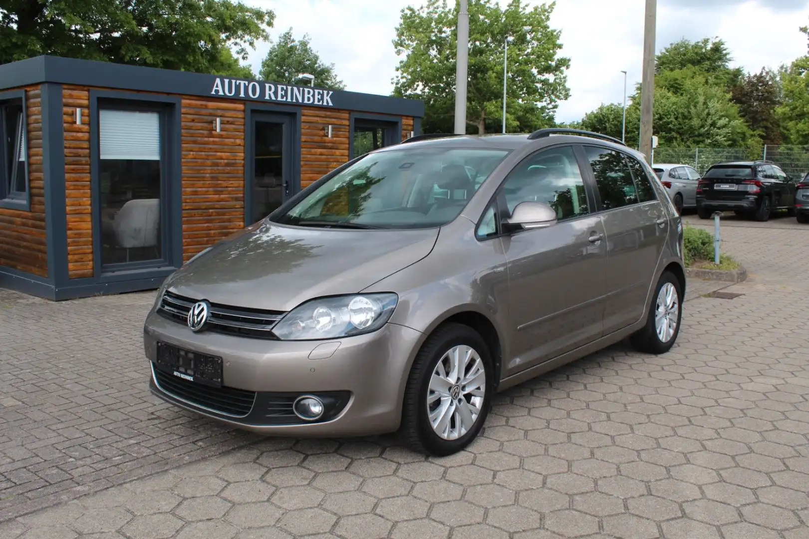 Volkswagen Golf Plus 1.4 TSI Automatik Life Braun - 1