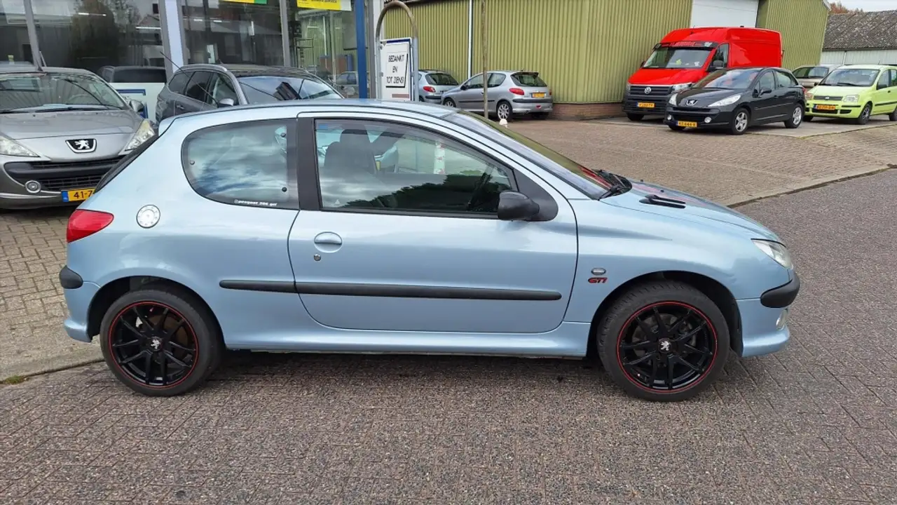 Peugeot 206 GTI 2.0-16V Airco nwe distributie, achteras gerevi, foto 4