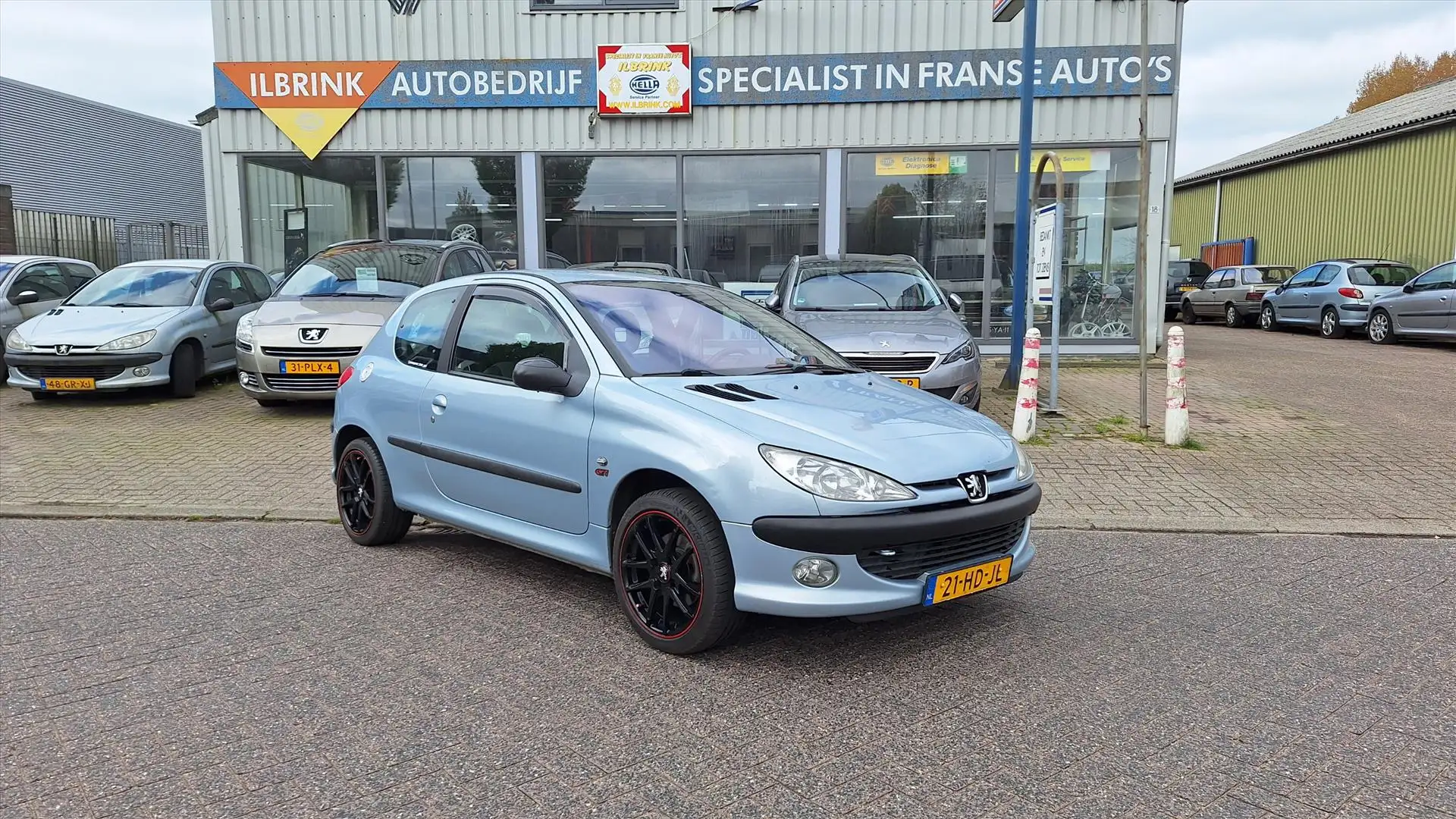 Peugeot 206 GTI 2.0-16V Airco nwe distributie, achteras gerevi Grau - 1