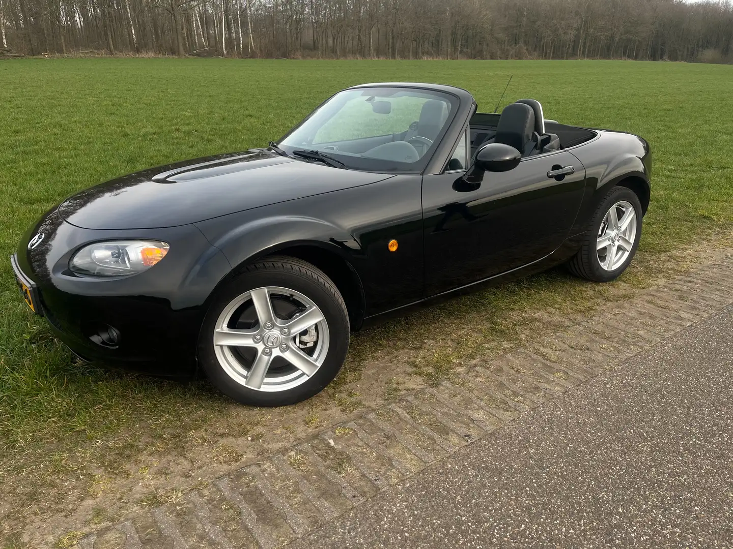 Mazda MX-5 MX-5 1.8 Exclusive Zwart - 1