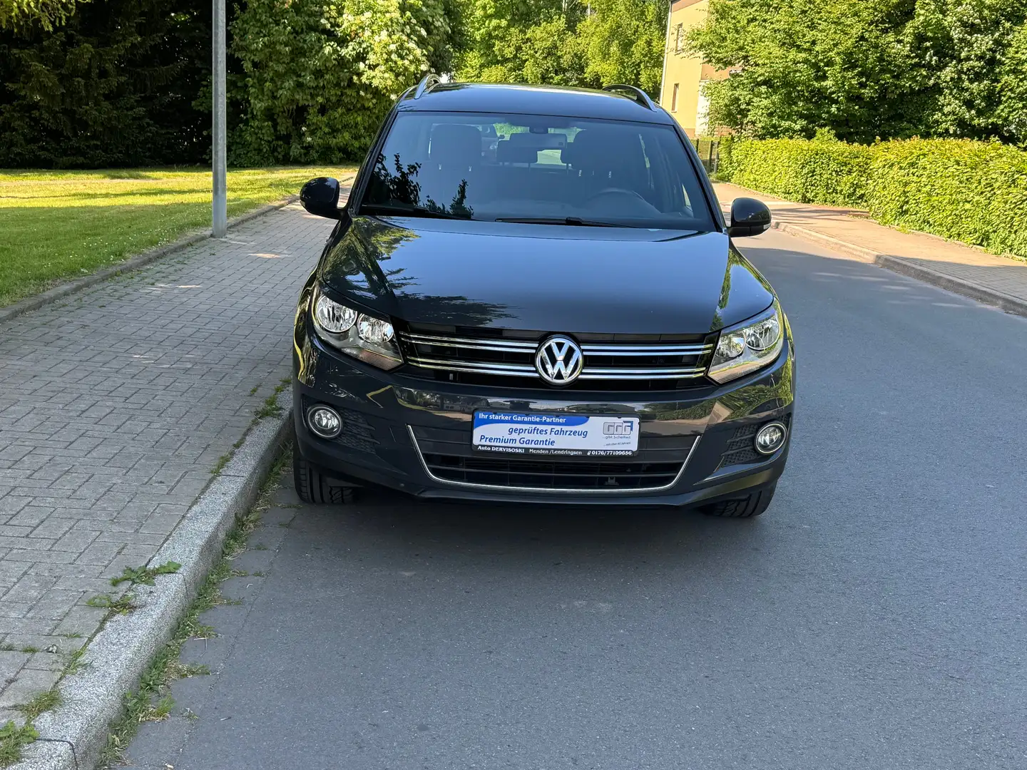 Volkswagen Tiguan Lounge Sport .KM 97.797 Grijs - 2