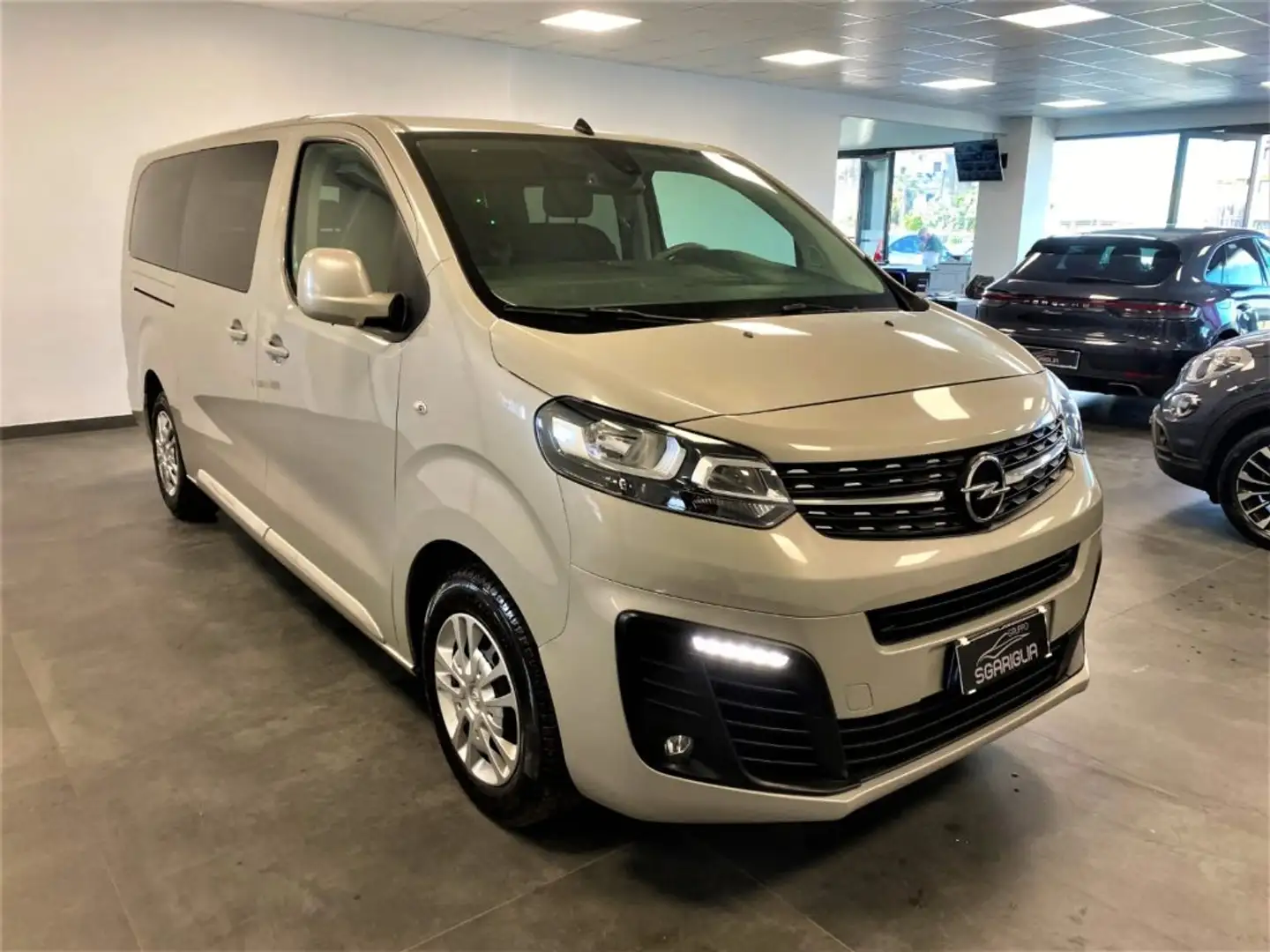 Opel Zafira Life 1.5 Diesel 9 Posti L3 Lunga Business Edition L Grigio - 1