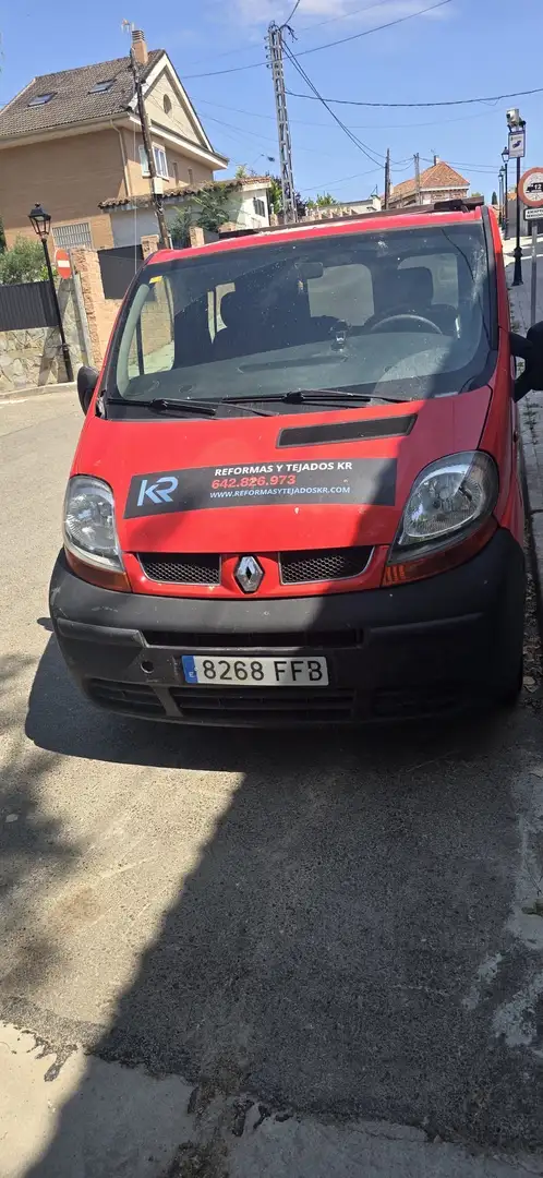 Renault Trafic 2.5 DCi Furgón 27 Corto Normal - 1
