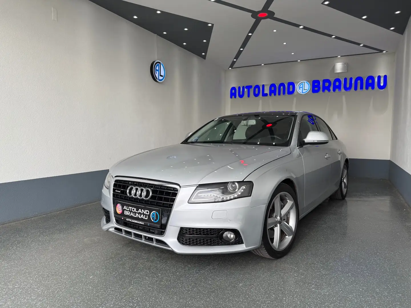 Audi A4 3,2 FSI quattro Argent - 1