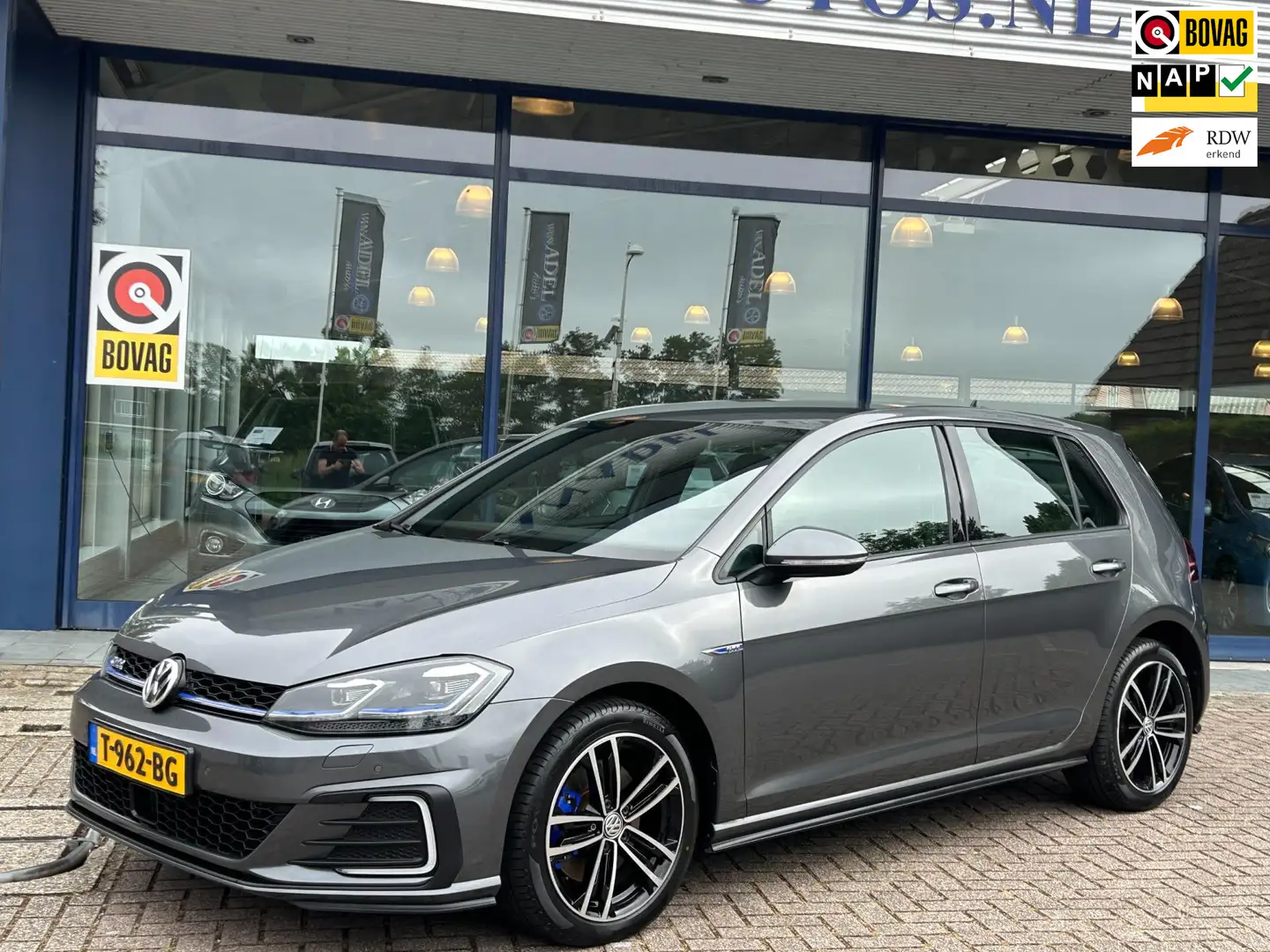 Volkswagen Golf GTE 1.4 TSI PHEV App-Connect Adapt. Cruise Clima Camer Gri - 1