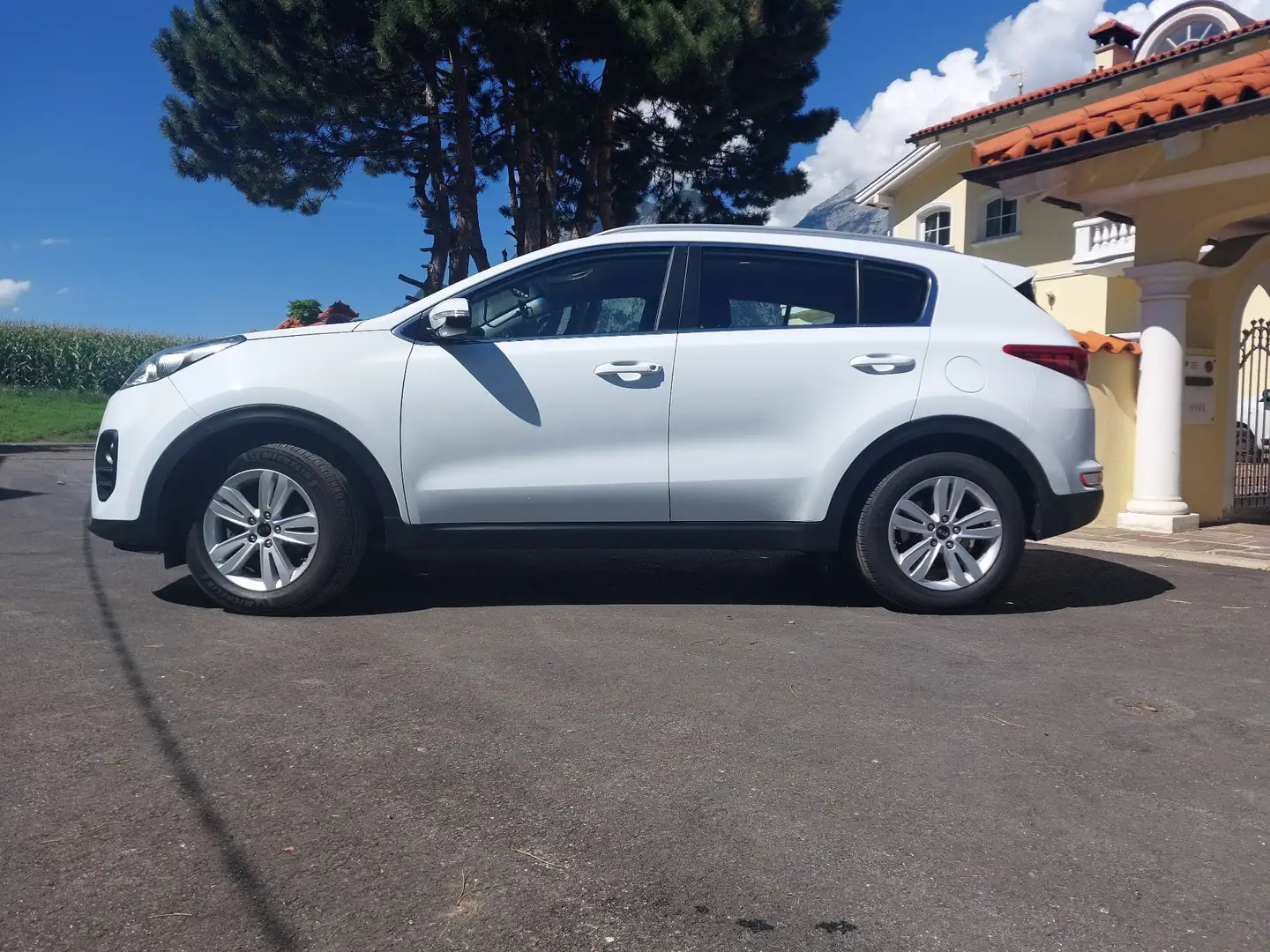 Kia Sportage Silber 1,7 CRDi 2WD - 1