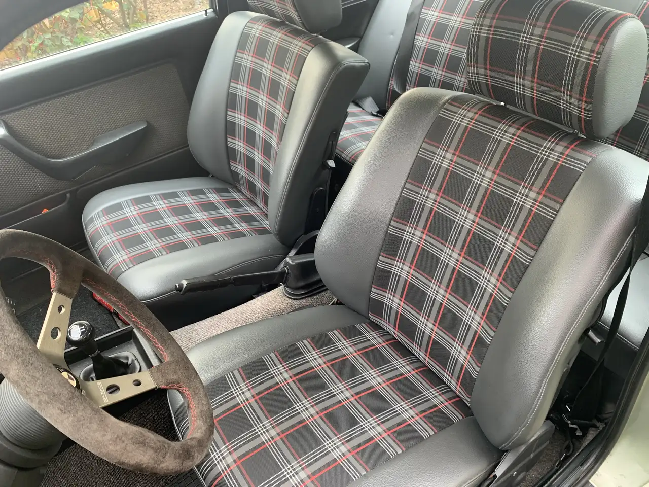 BMW 320 Weber Carb / Sunroof / 5 Gears / New Upholstery, foto 7