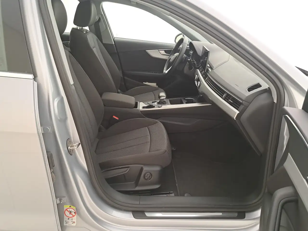 Audi A4 avant 35 2.0 tdi mhev business advanced 163cv s-tr, миниатюра 12