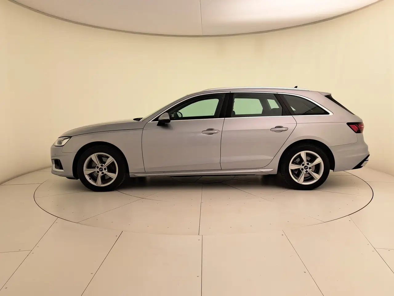 Audi A4 avant 35 2.0 tdi mhev business advanced 163cv s-tr, миниатюра 2