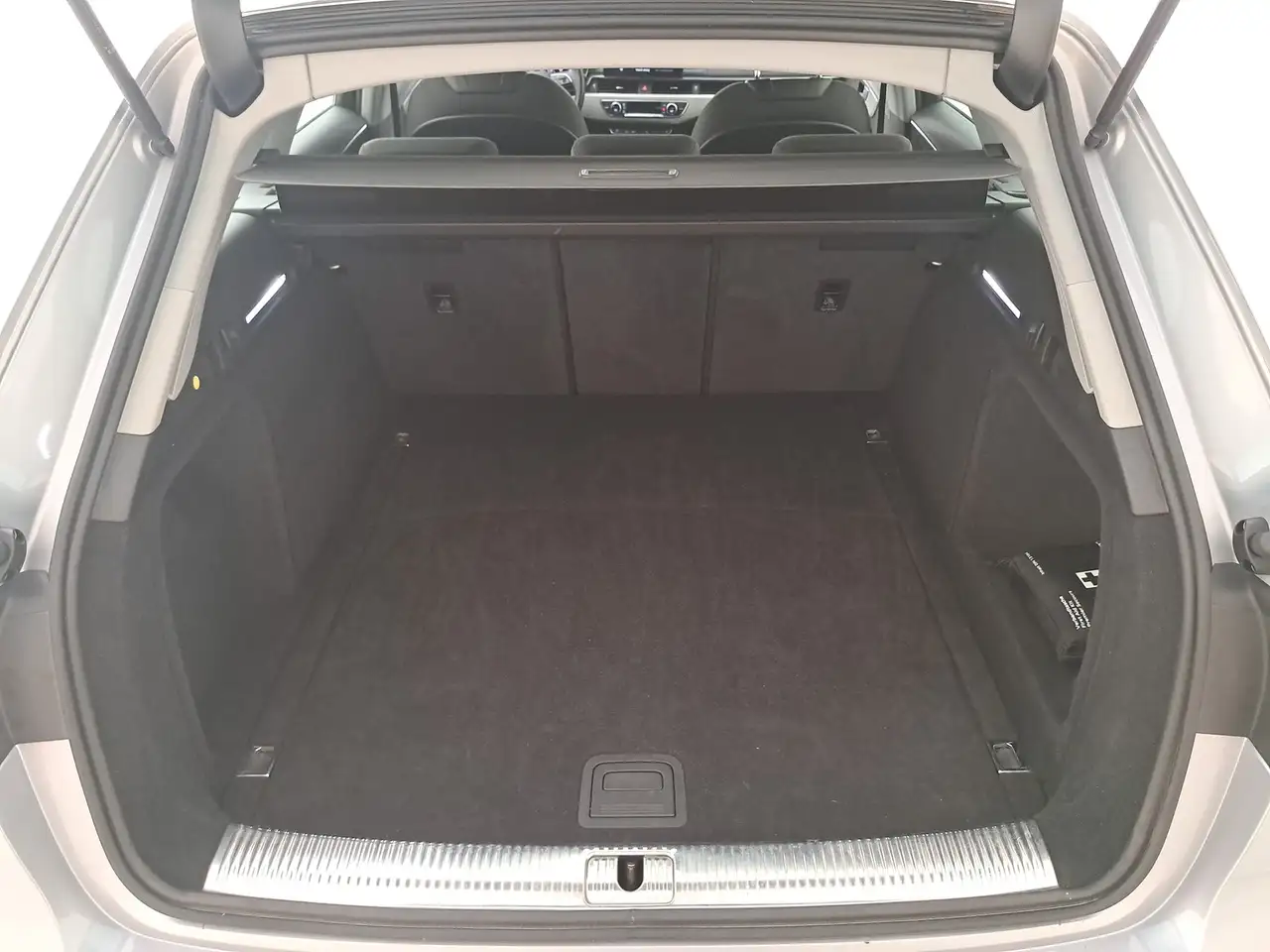 Audi A4 avant 35 2.0 tdi mhev business advanced 163cv s-tr, миниатюра 9