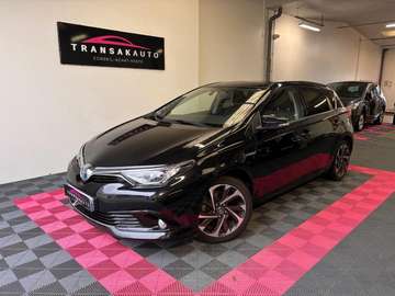 Auris Hybride 136h Design