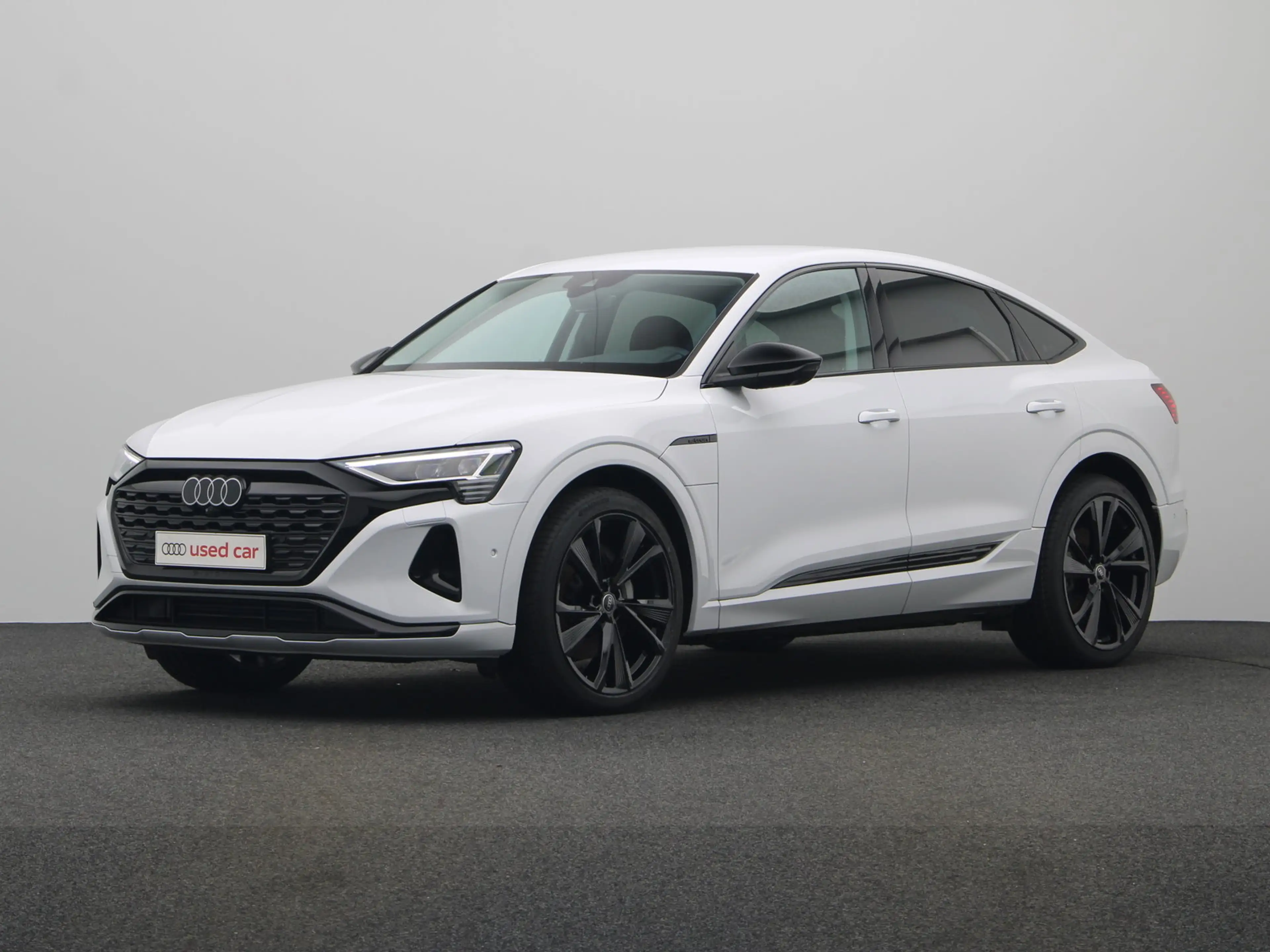 Audi Q8 50 QUATTRO 340 PK — photo 2