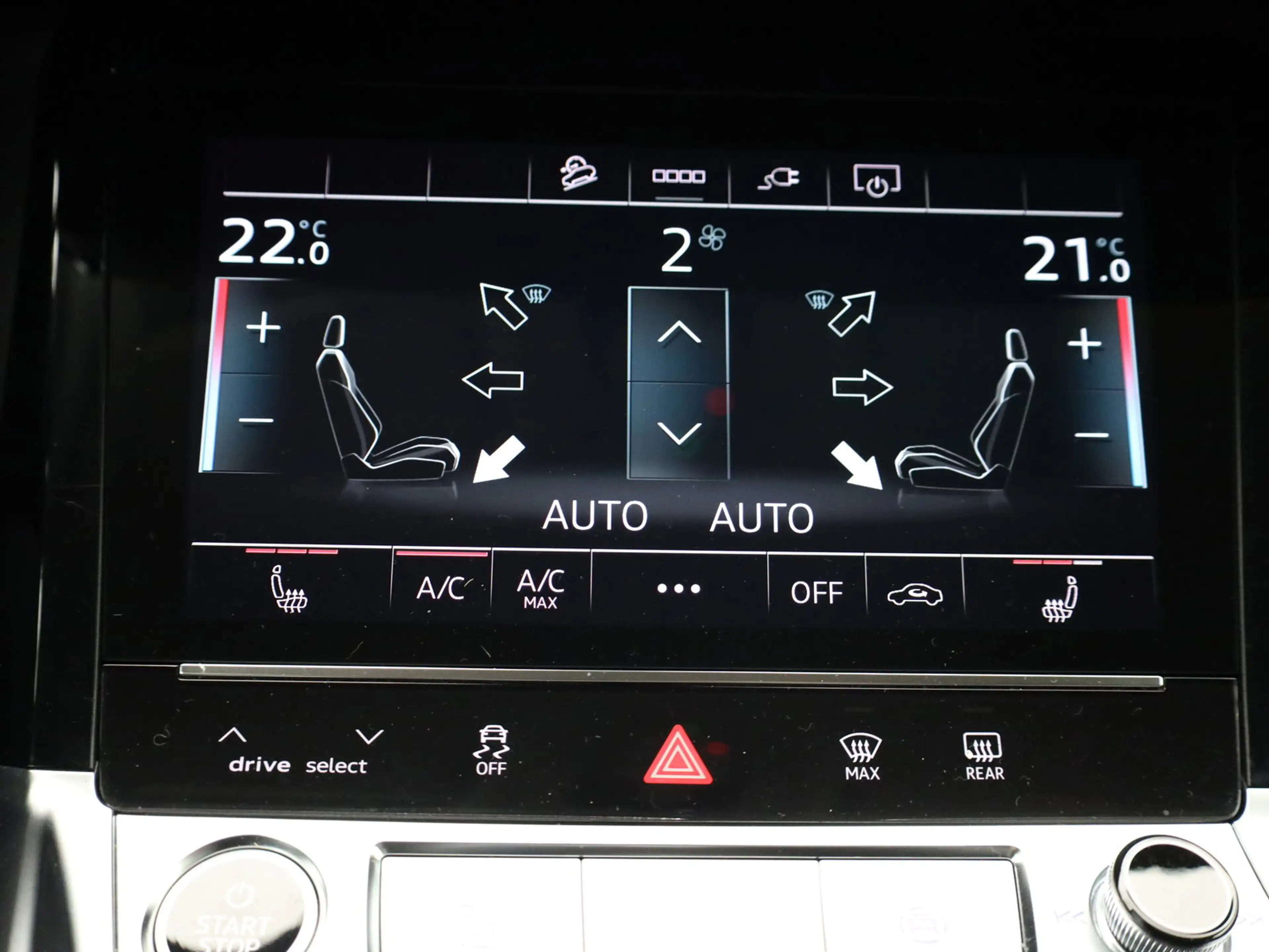 Audi Q8 50 QUATTRO 340 PK — photo 8