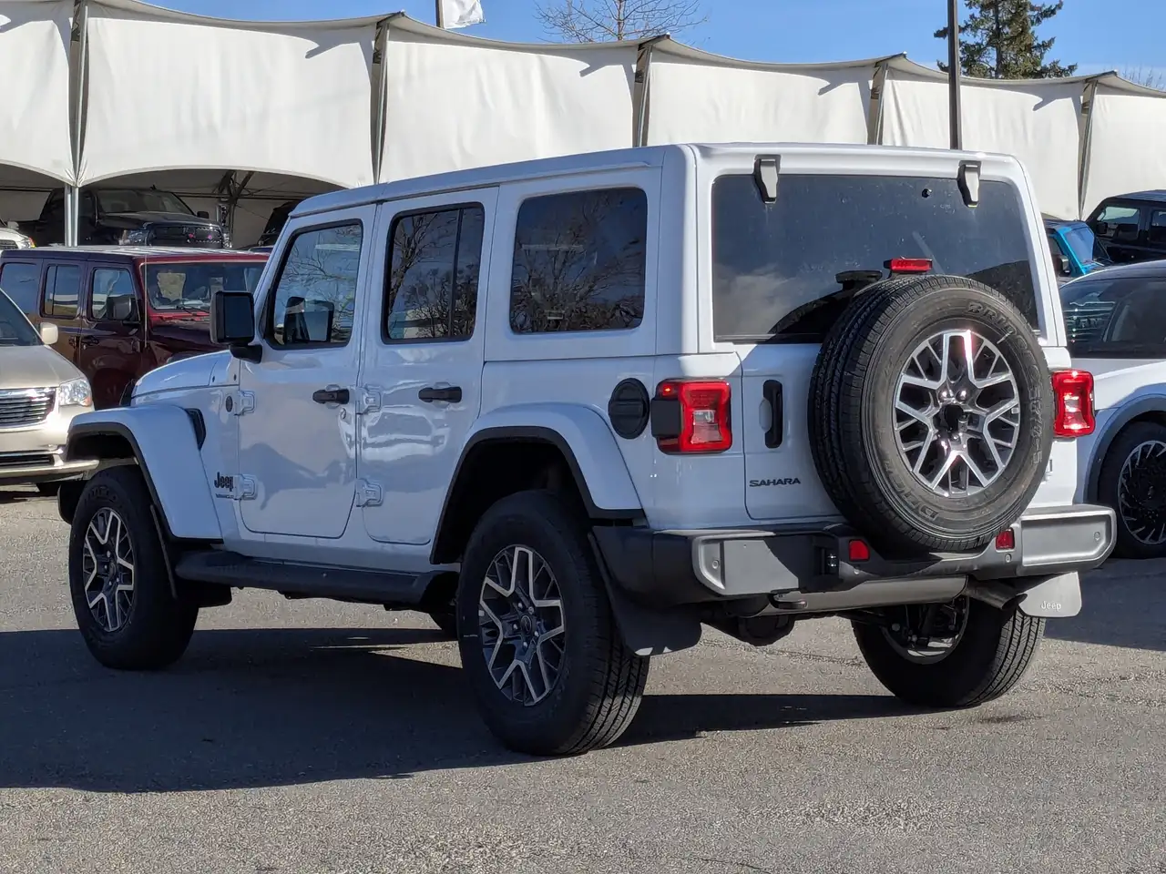 Jeep Wrangler снимка Jeep Wrangler