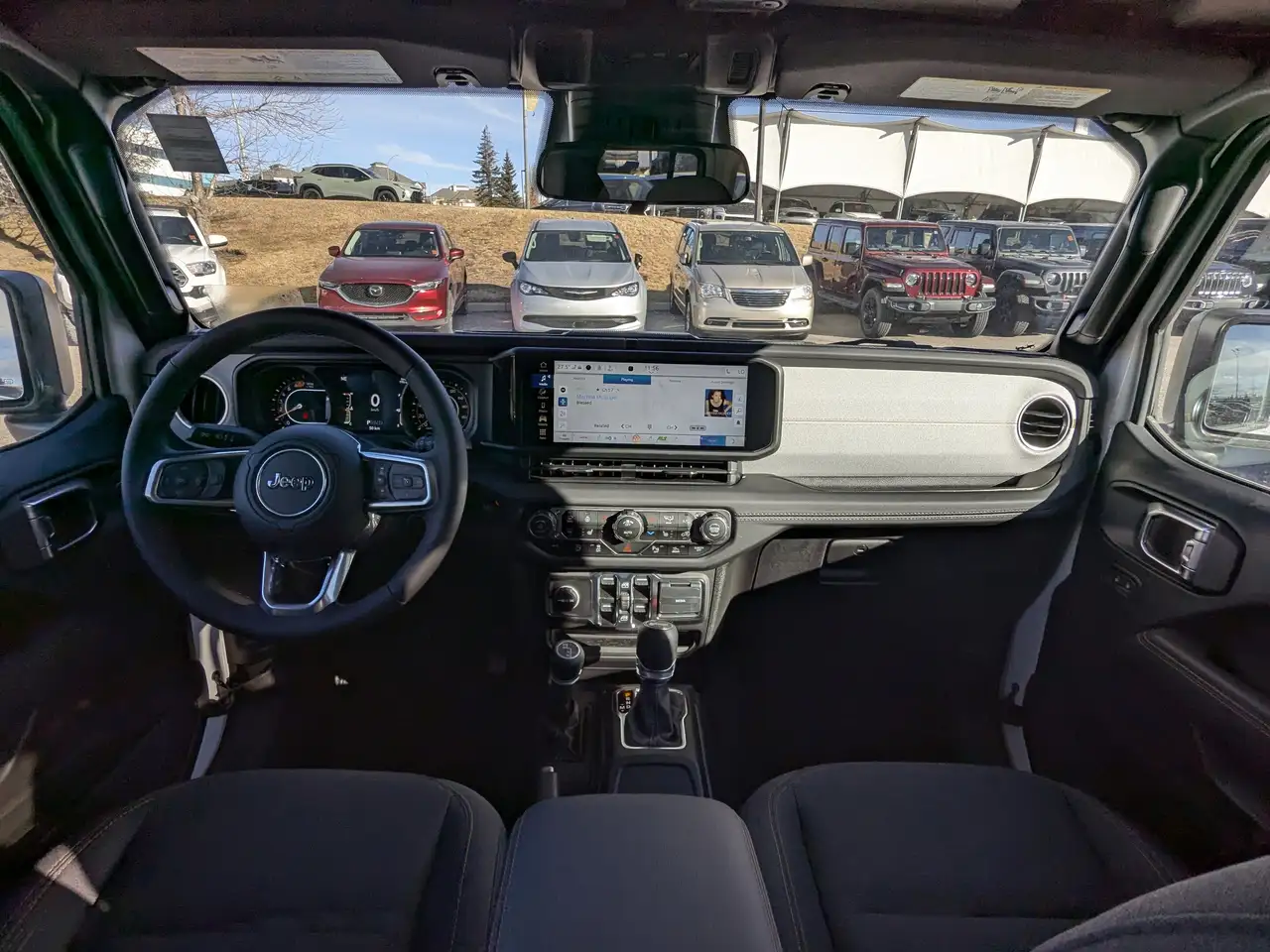 Jeep Wrangler снимка Jeep Wrangler