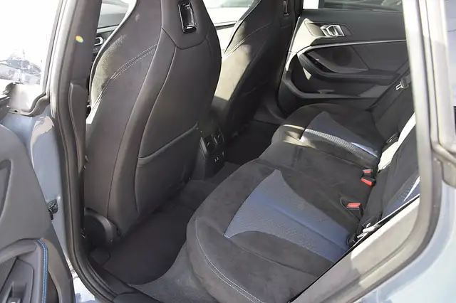 BMW 2 Series view 11
