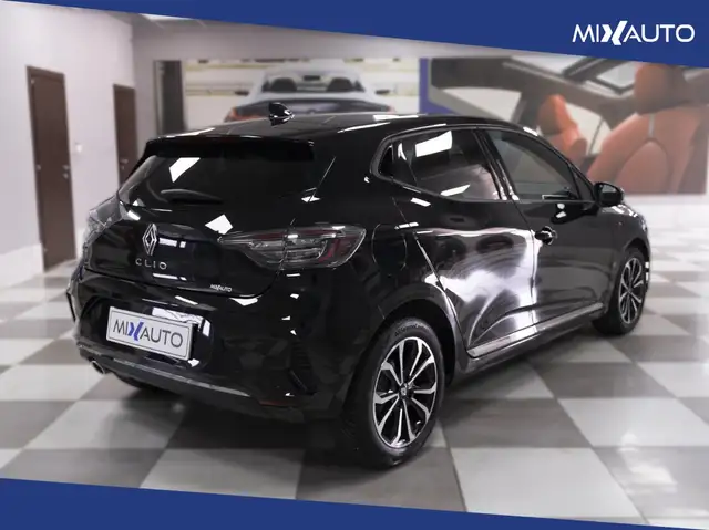 Renault Clio view 5