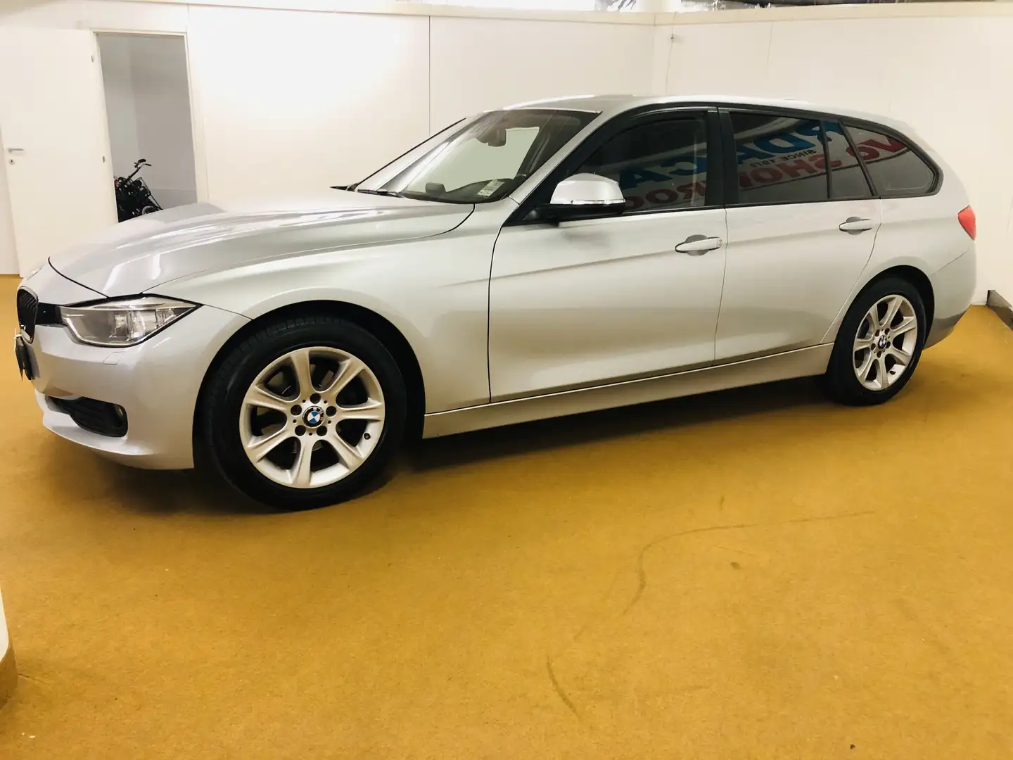 BMW 320 320d Touring xdrive Modern Grigio - 2