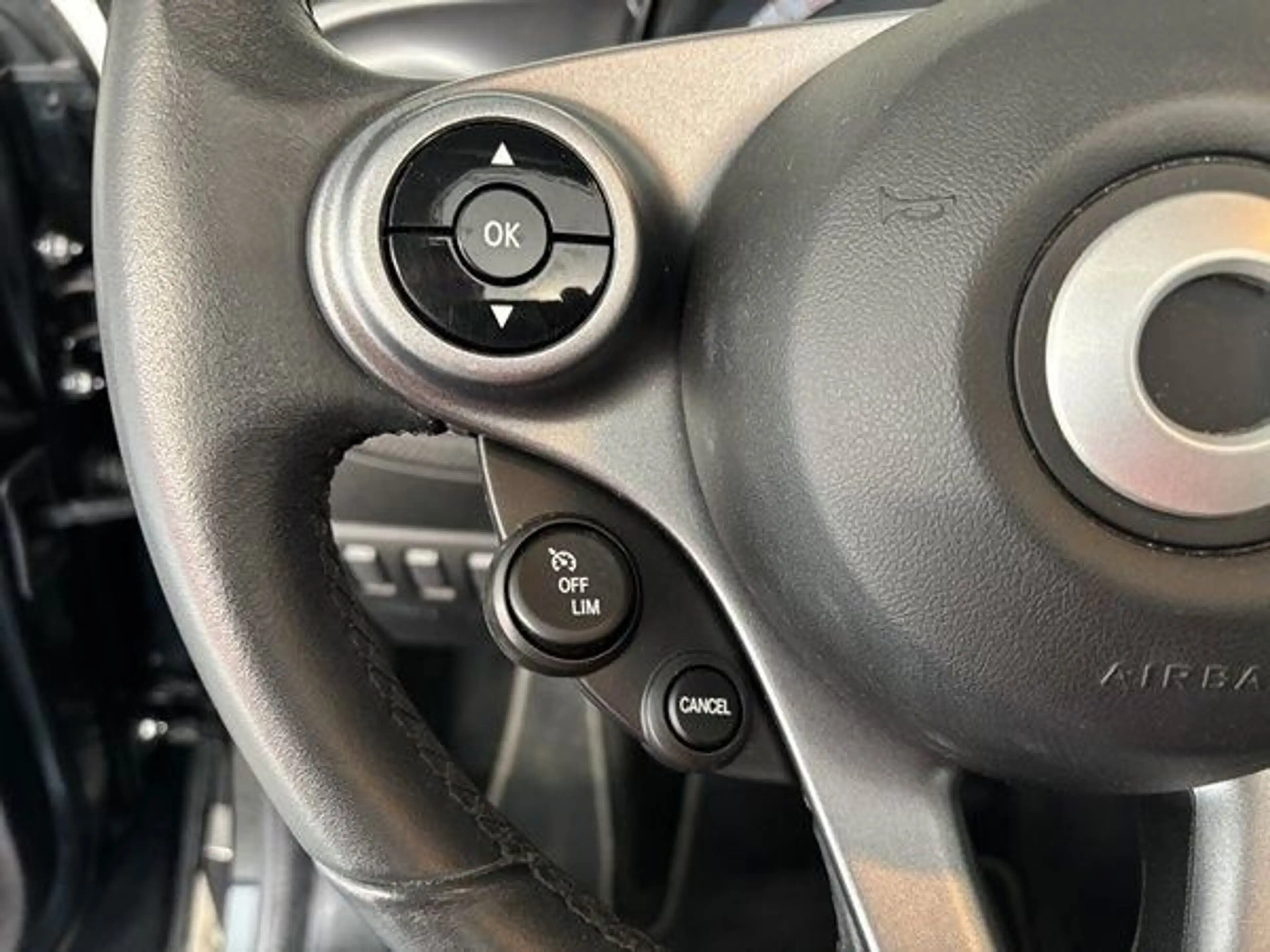 smart forFour Twinamic Passion - Faltdach/SHZ/66KW — photo 15
