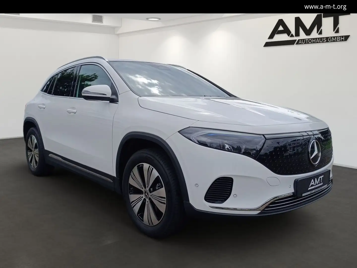 Mercedes-Benz EQA 350 4M Progressive*Pano*AHK*Kamera*Ambiente Fehér - 2