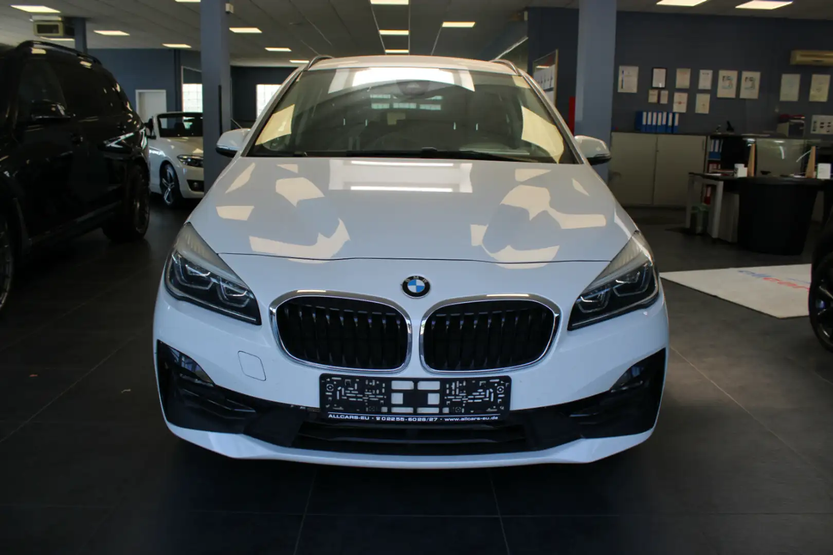 BMW 218 218d Gran Tourer Aut. Sport Line - Navi - LED - Ka Weiß - 2